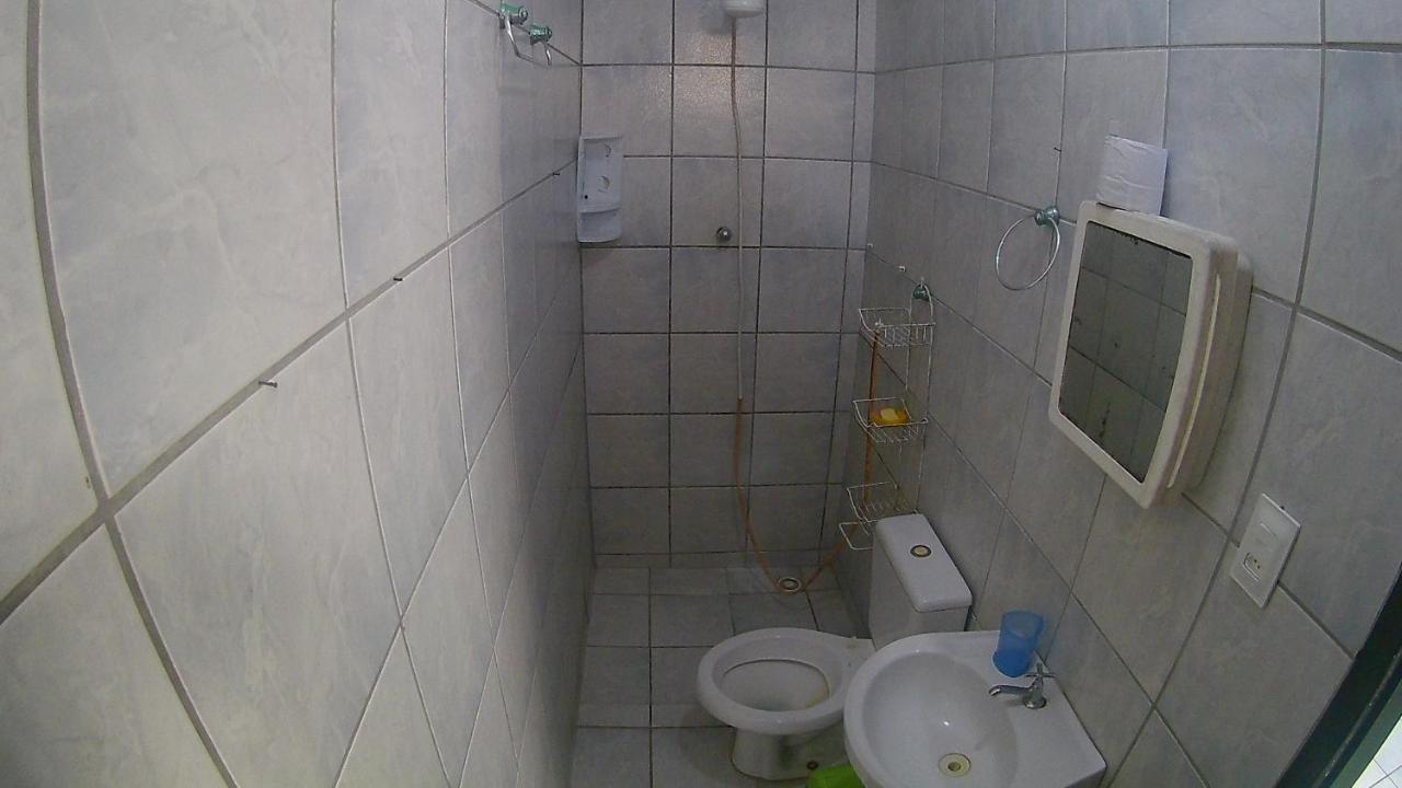 Hostel Atelie Uba Порту-де-Галиньяш Экстерьер фото